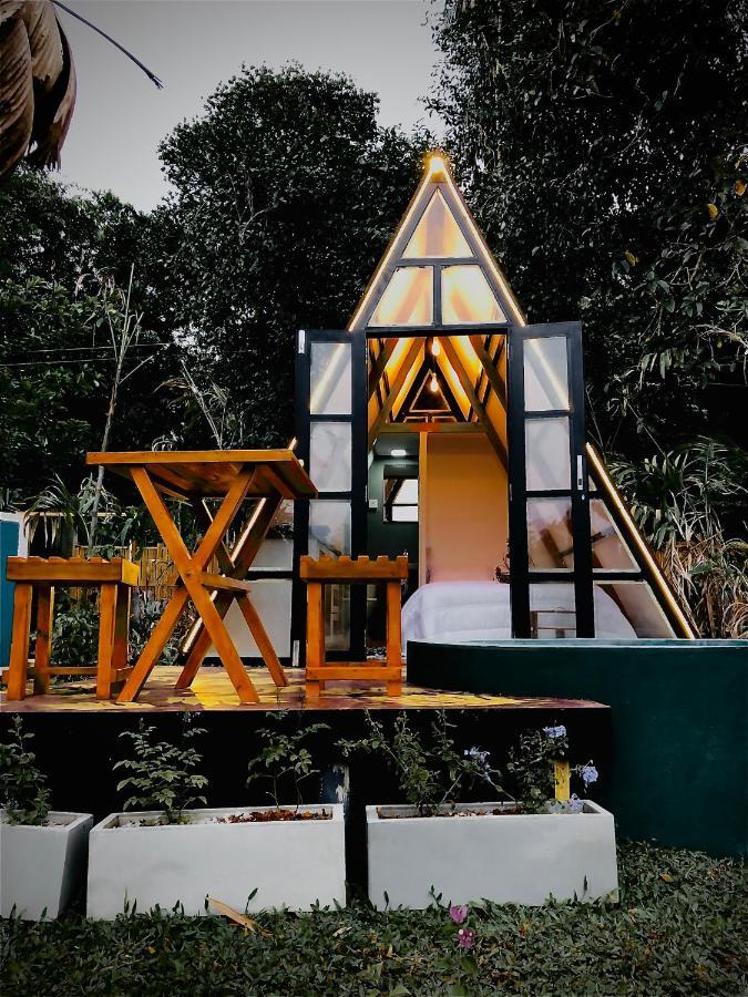 Bed and Breakfast The We2 "Wildwood Elegance Escape" Индурува Экстерьер фото